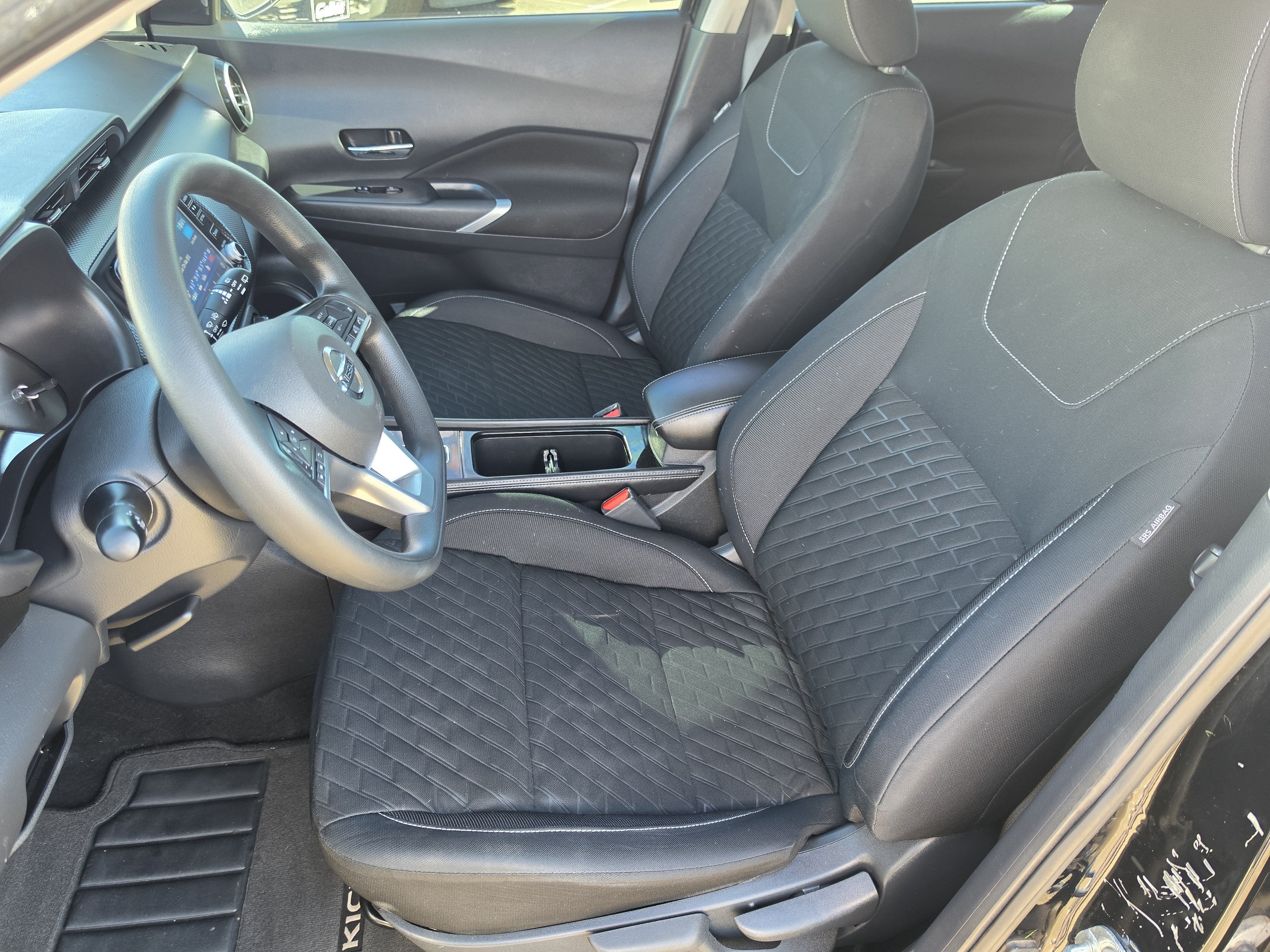 2021 Nissan Kicks SV Xtronic CVT