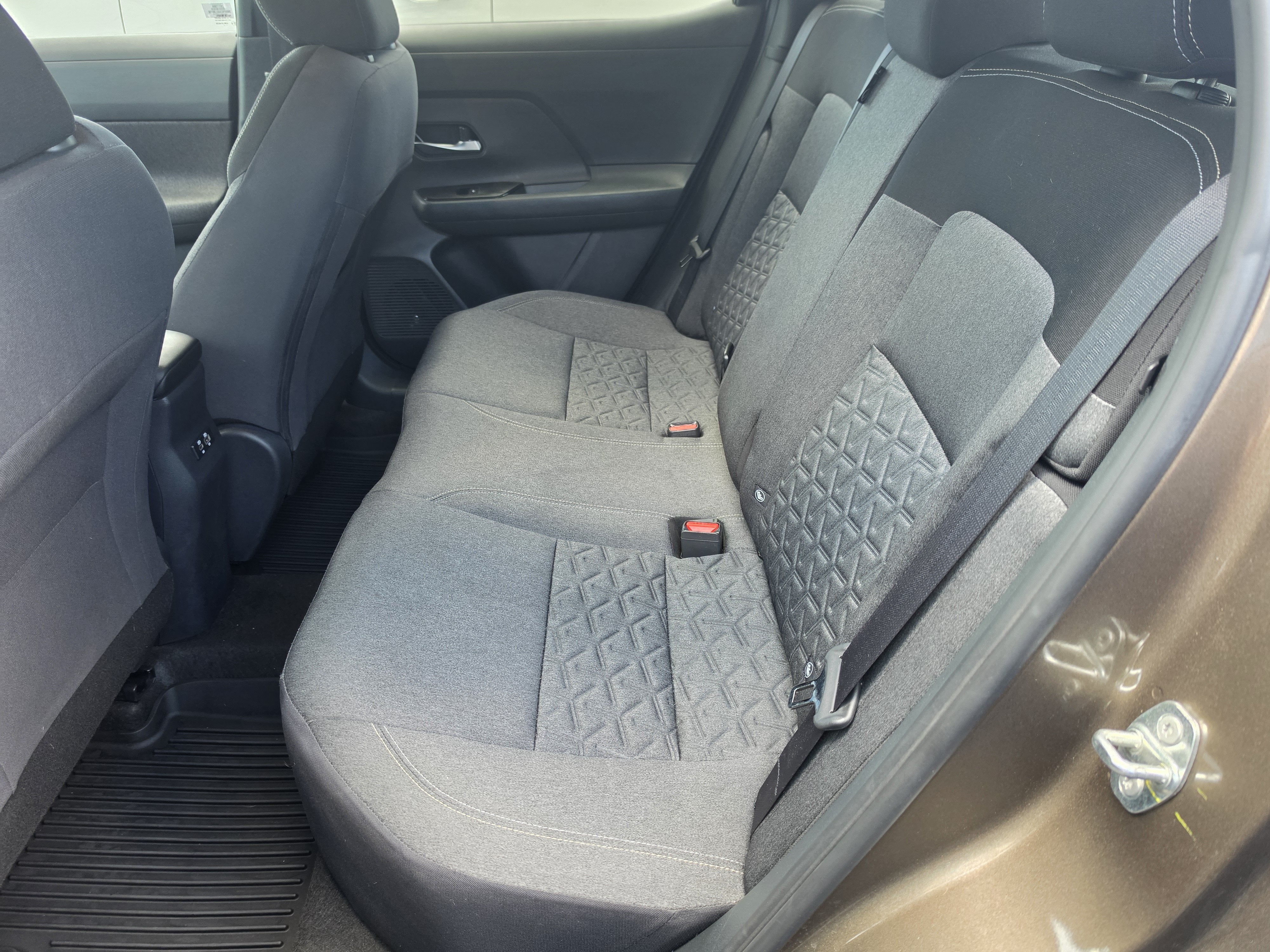 2025 Nissan Kicks SV FWD