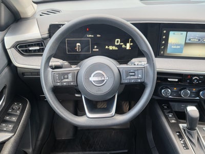 2025 Nissan Kicks SV FWD