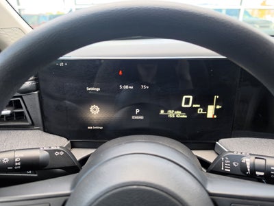 2025 Nissan Kicks SV FWD