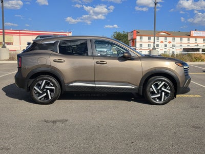 2025 Nissan Kicks SV FWD