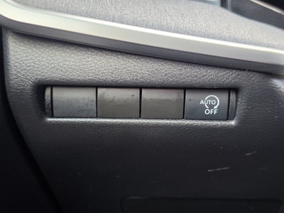 2025 Nissan Kicks SV FWD