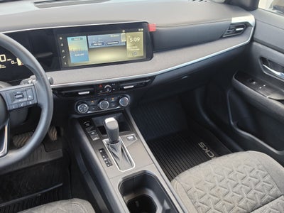 2025 Nissan Kicks SV FWD
