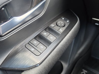 2025 Nissan Kicks SV FWD