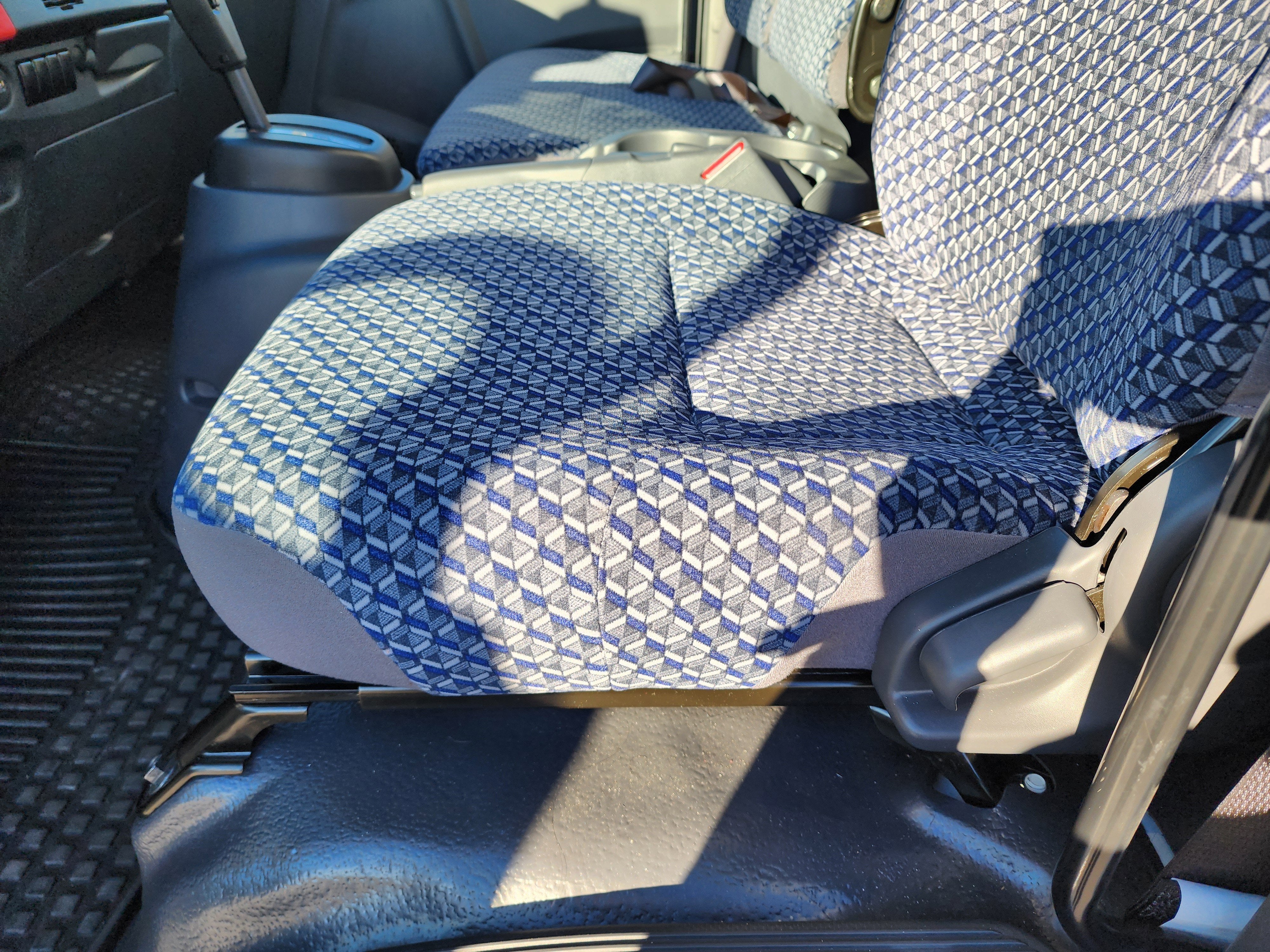 2025 Chevrolet Low Cab Forward 5500 XG 1WT