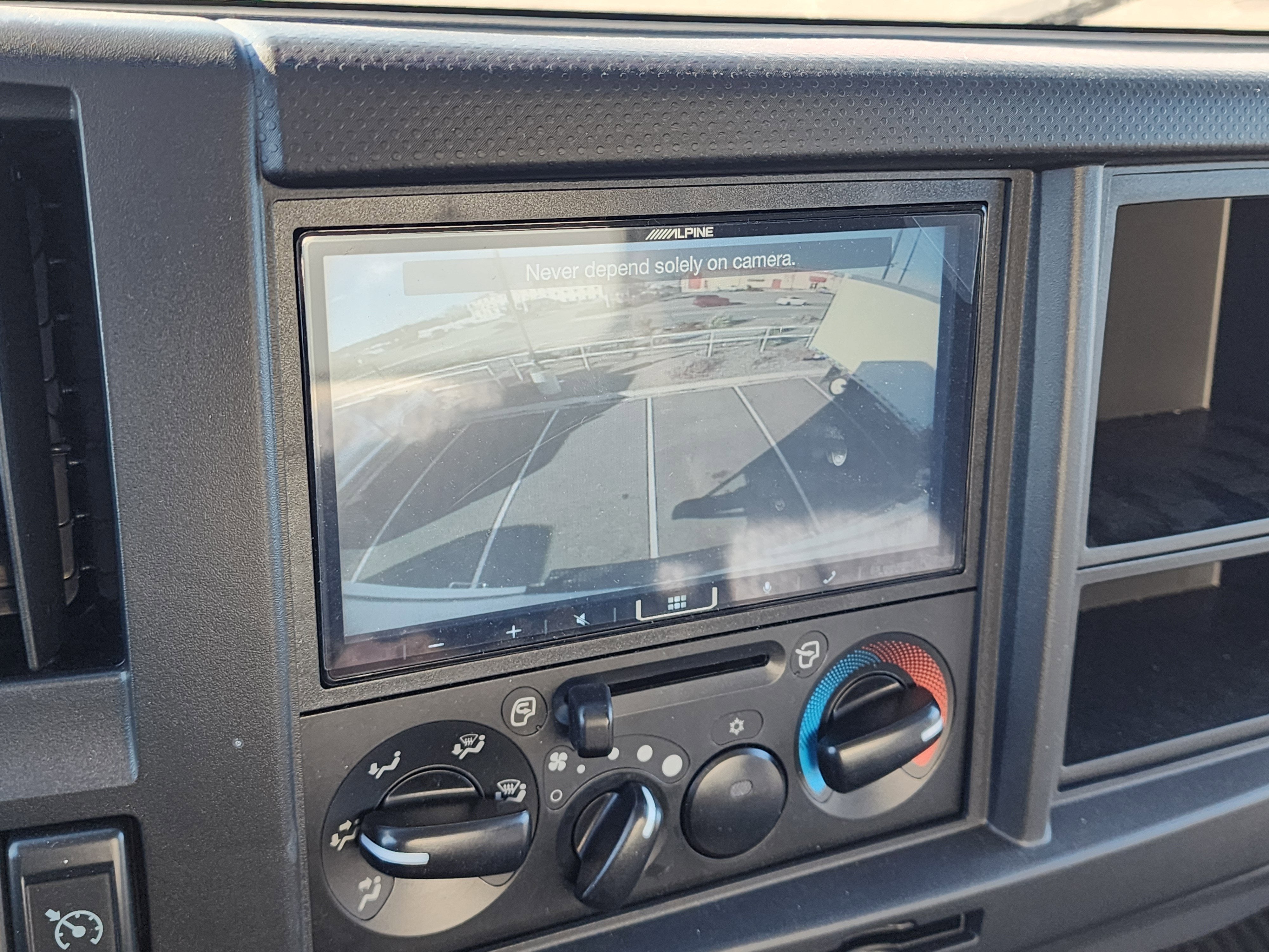 2025 Chevrolet Low Cab Forward 5500 XG 1WT