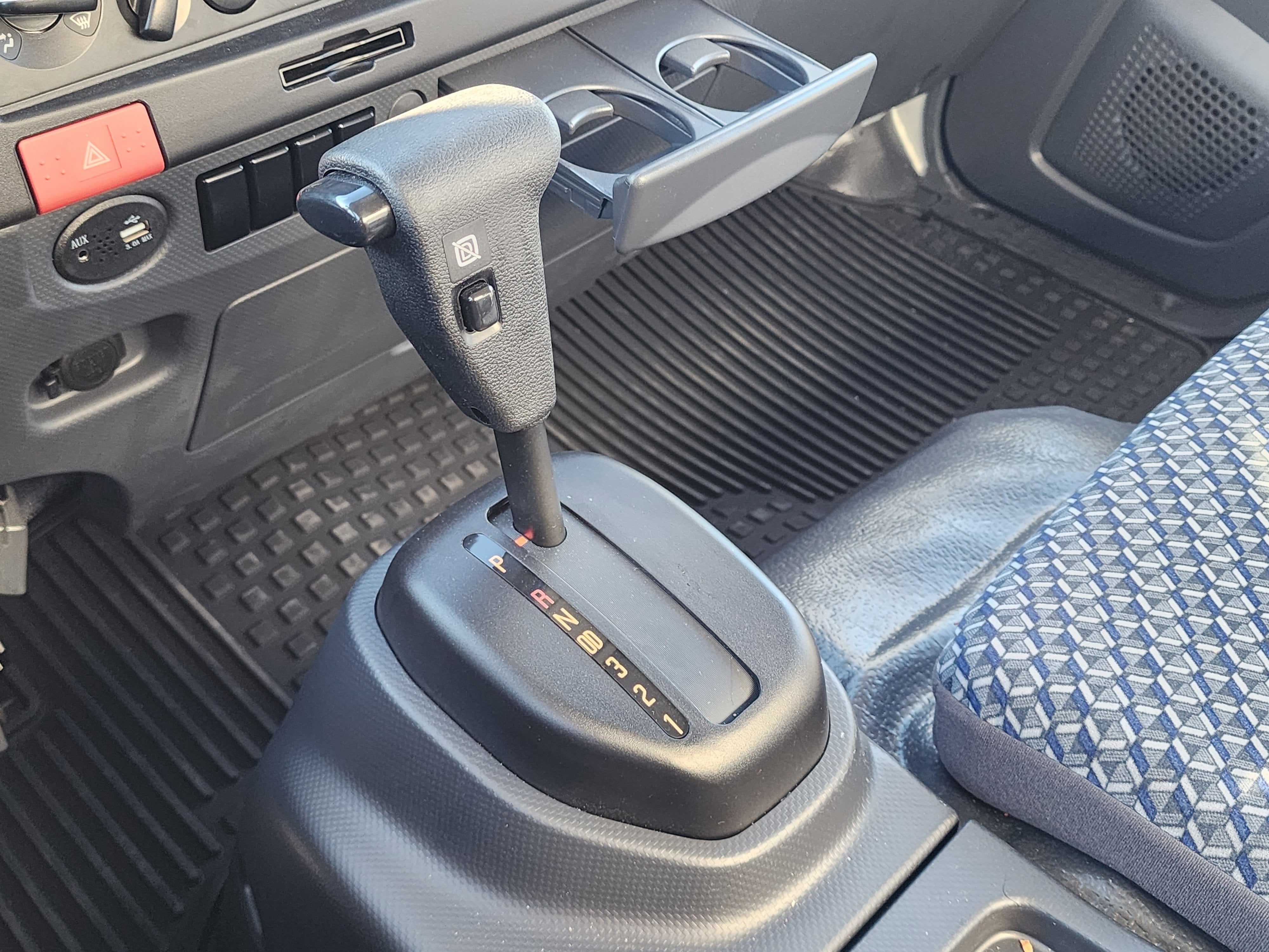 2025 Chevrolet Low Cab Forward 5500 XG 1WT