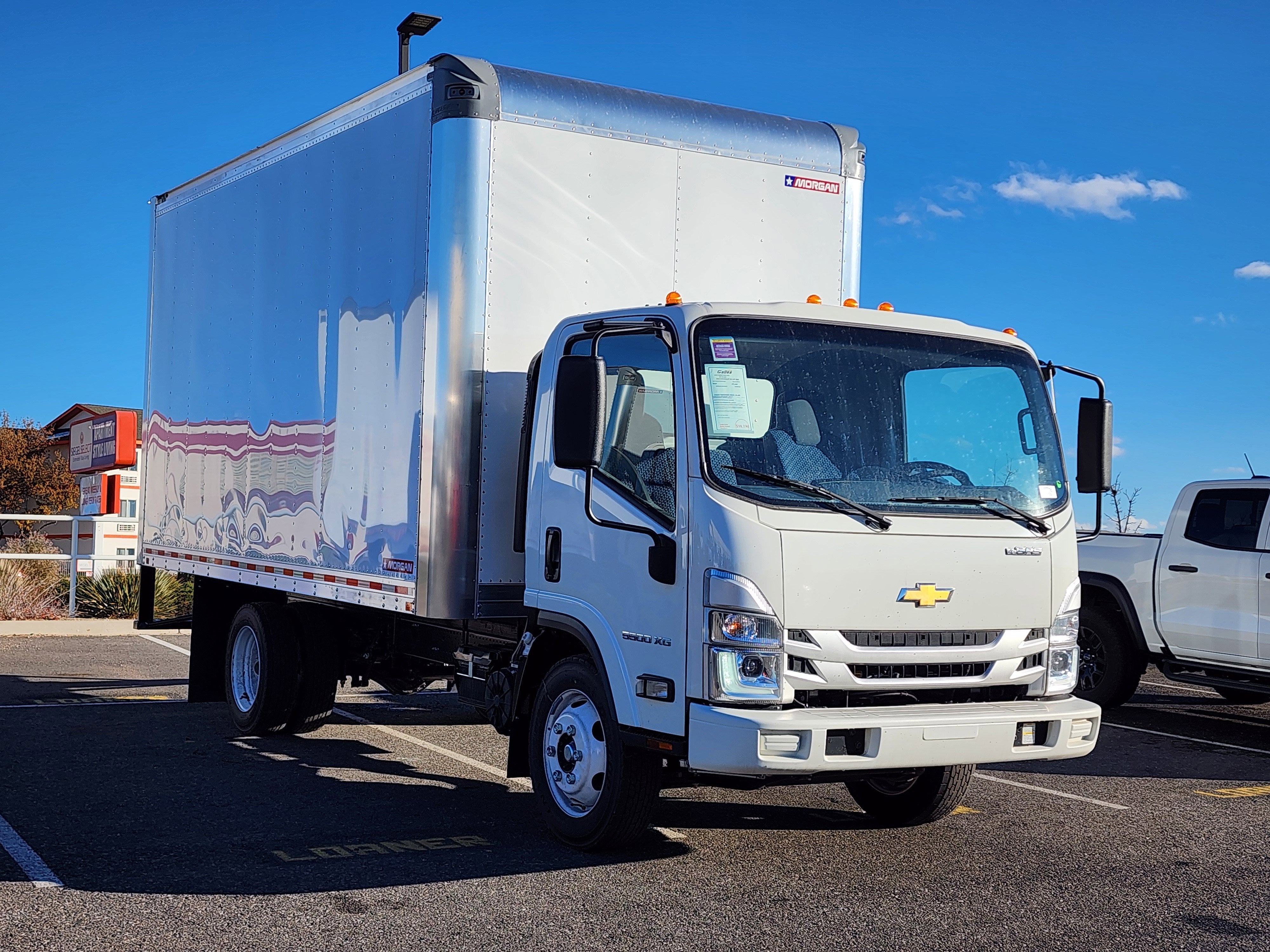 2025 Chevrolet Low Cab Forward 5500 XG 1WT