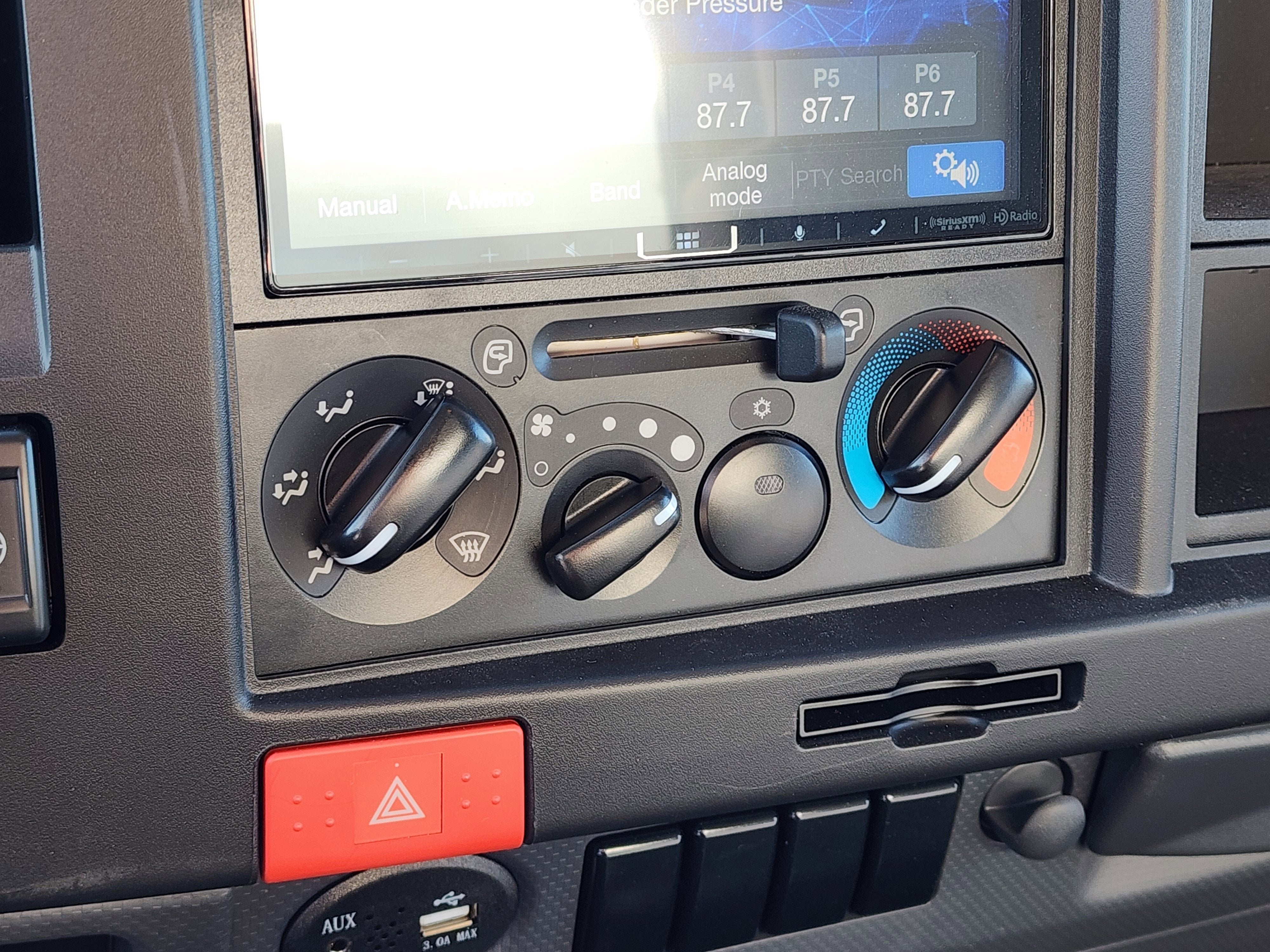 2025 Chevrolet Low Cab Forward 5500 XG 1WT