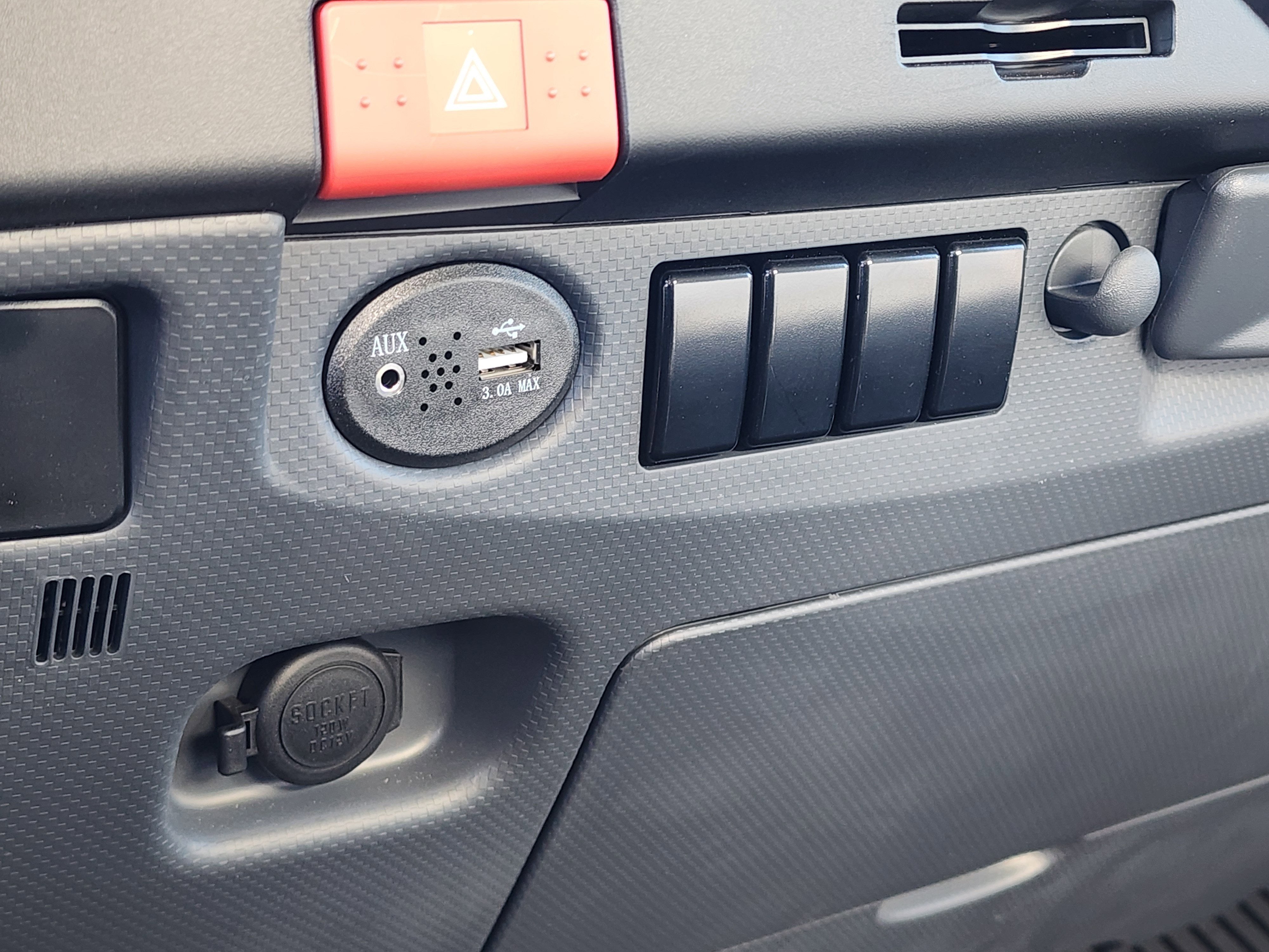 2025 Chevrolet Low Cab Forward 5500 XG 1WT