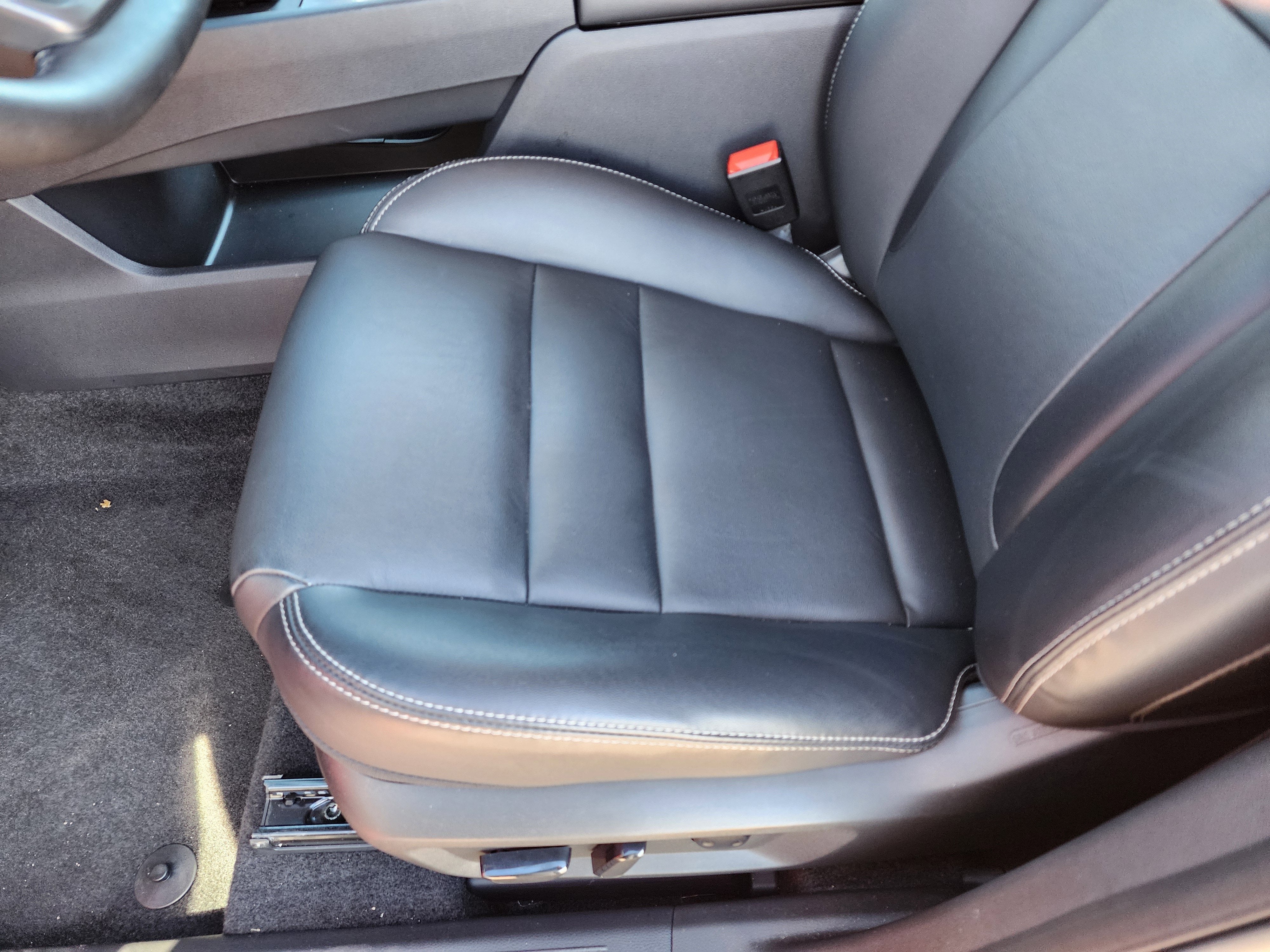2025 Nissan Rogue SL FWD