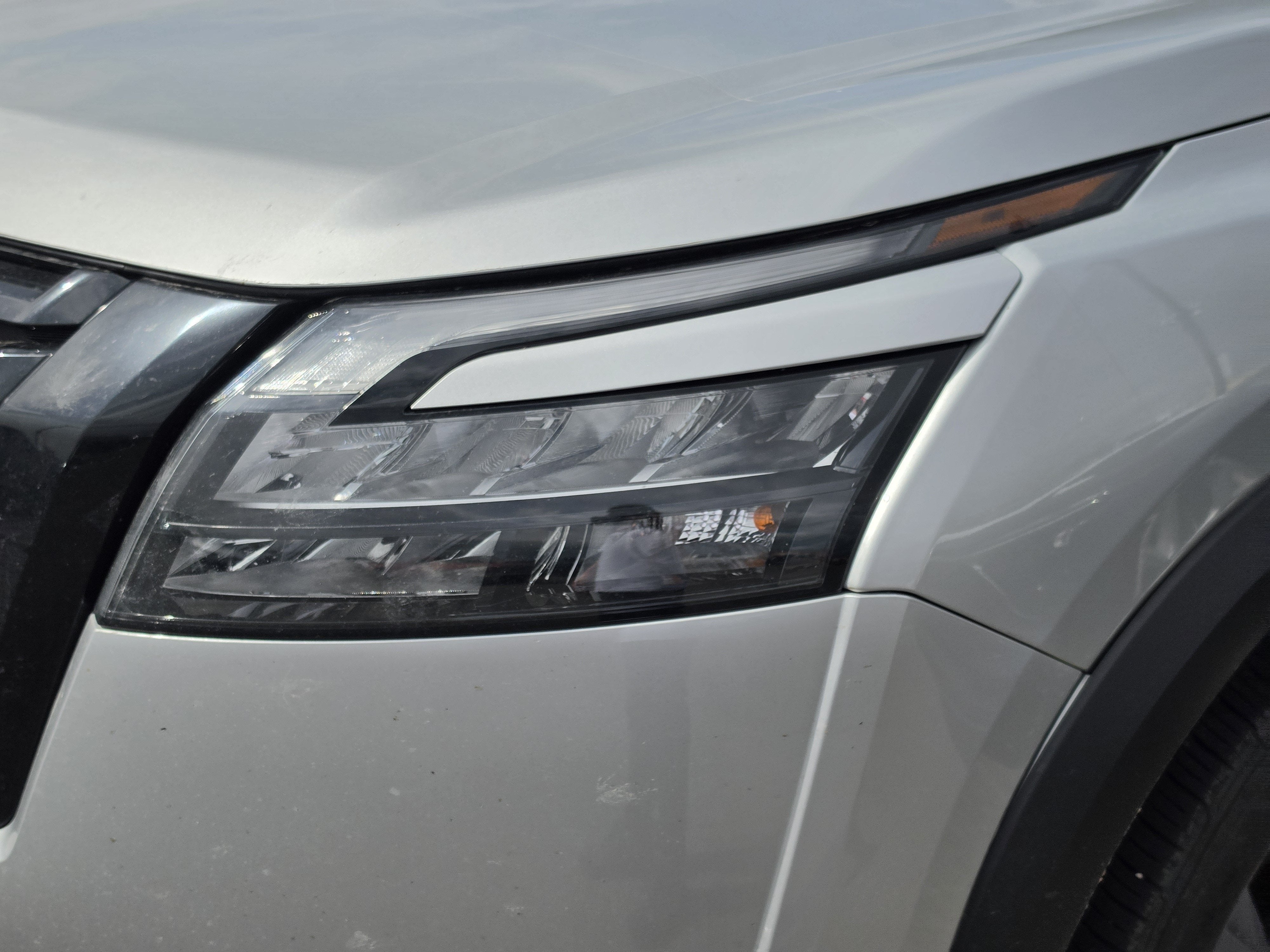 2024 Nissan Pathfinder SV 4WD