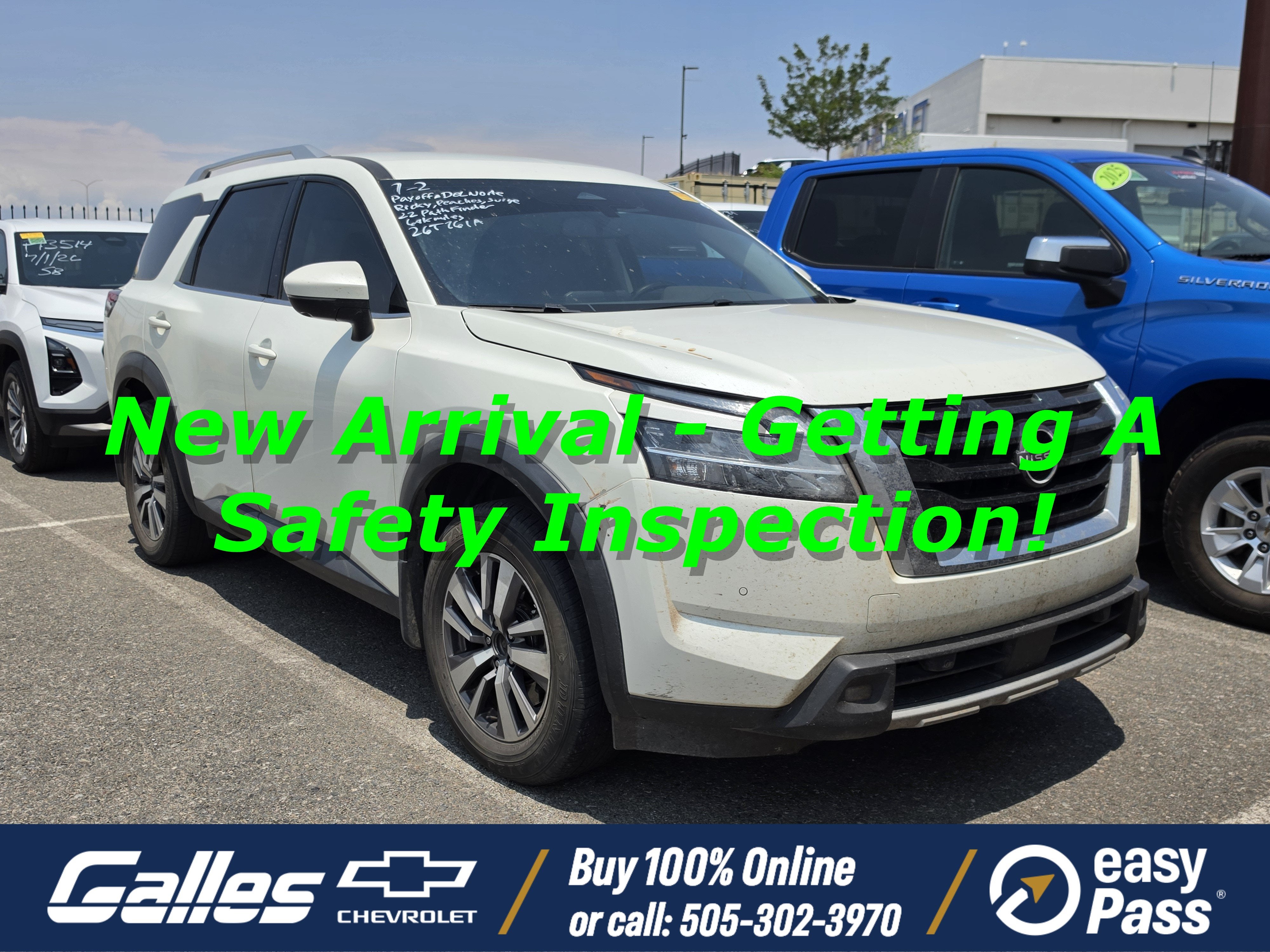 2022 Nissan Pathfinder SL 4WD