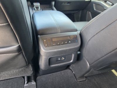 2022 Nissan Pathfinder SL 4WD