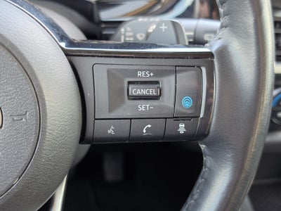 2022 Nissan Pathfinder SL 4WD