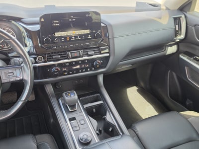 2022 Nissan Pathfinder SL 4WD