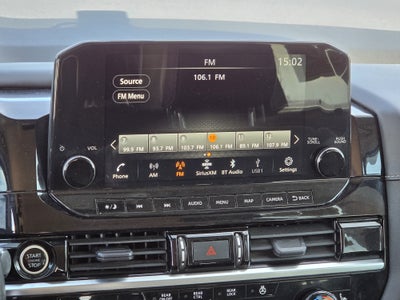 2022 Nissan Pathfinder SL 4WD