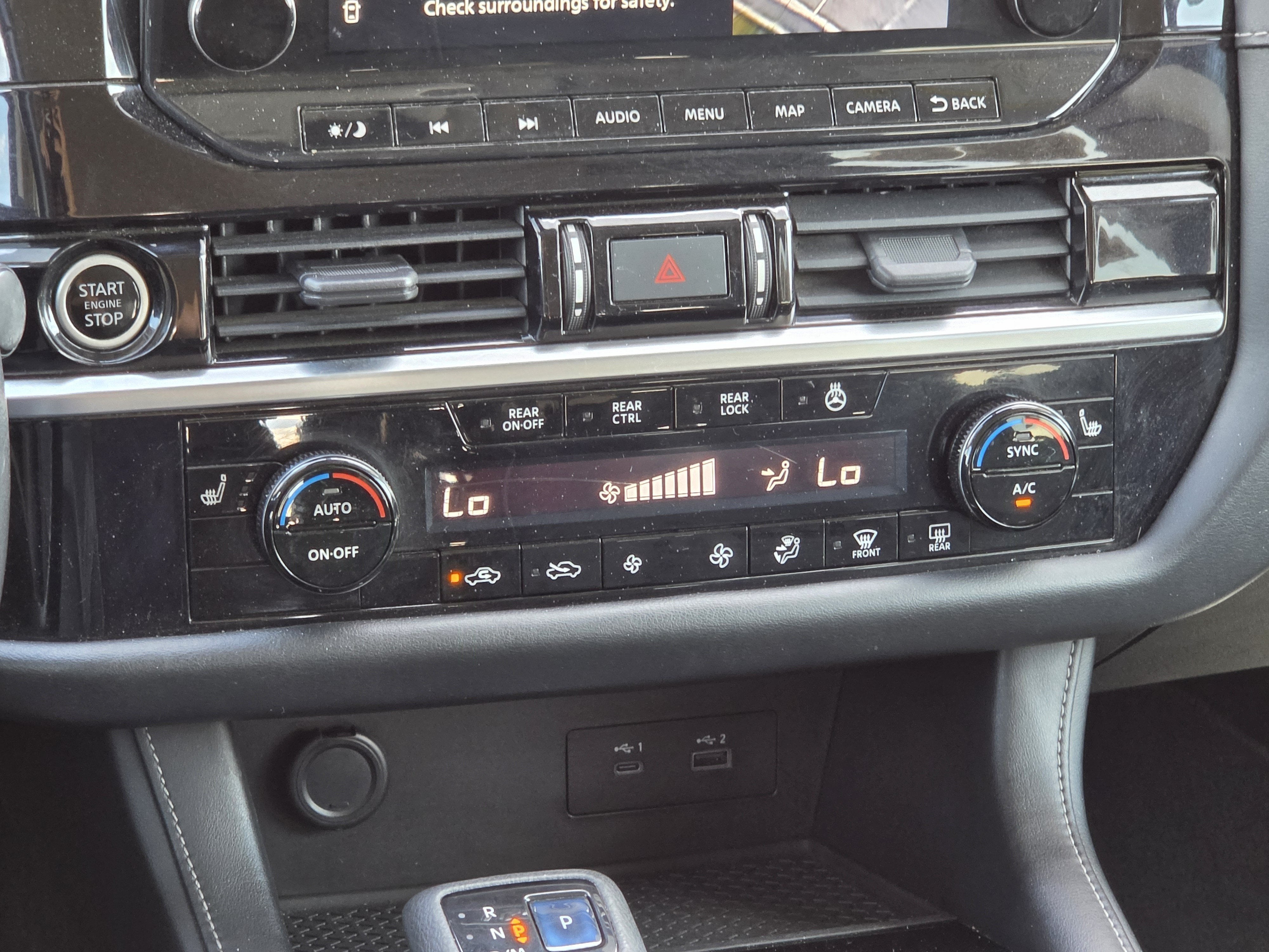 2022 Nissan Pathfinder SL 4WD