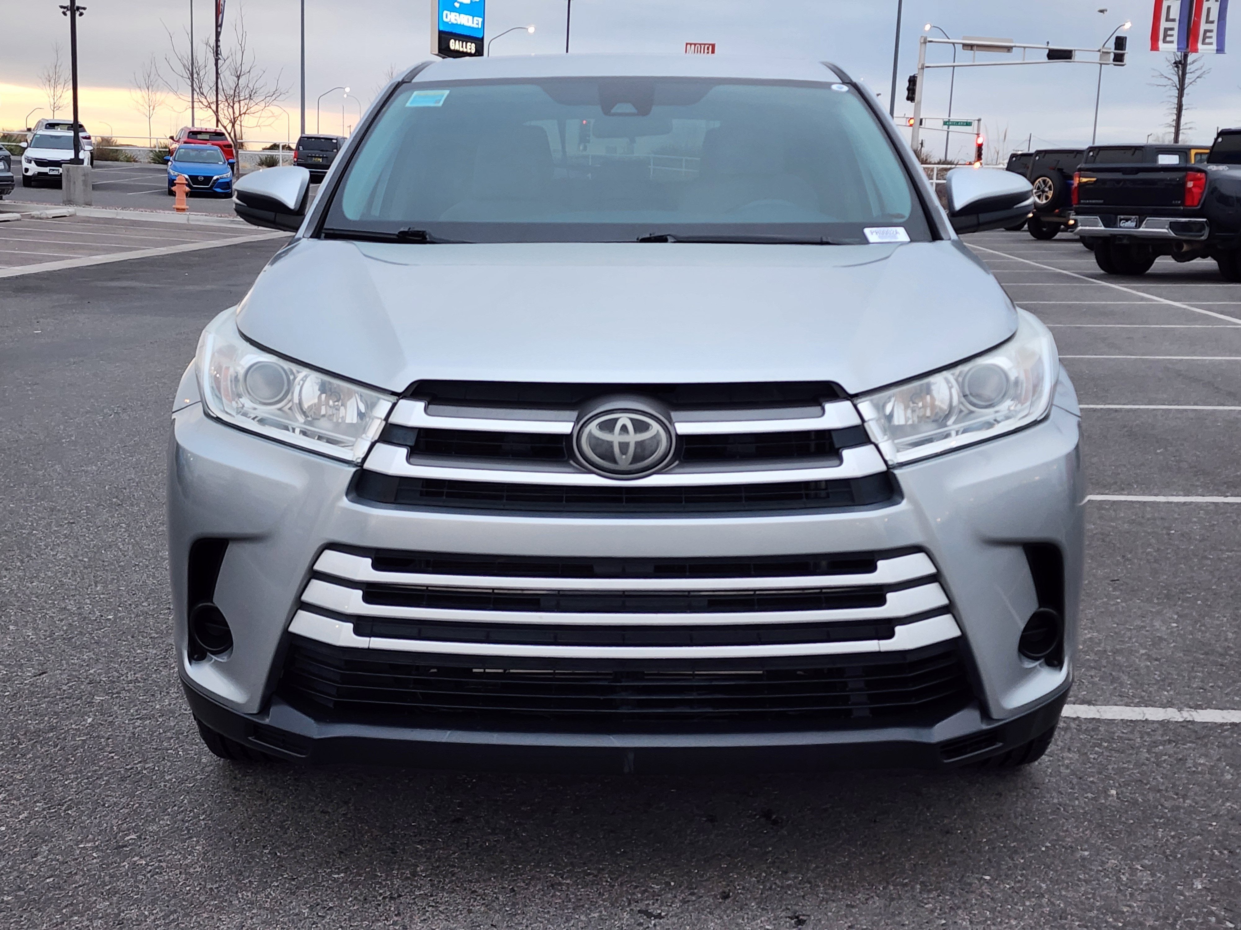 2019 Toyota Highlander LE