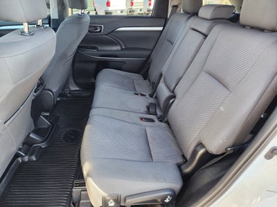 2019 Toyota Highlander LE