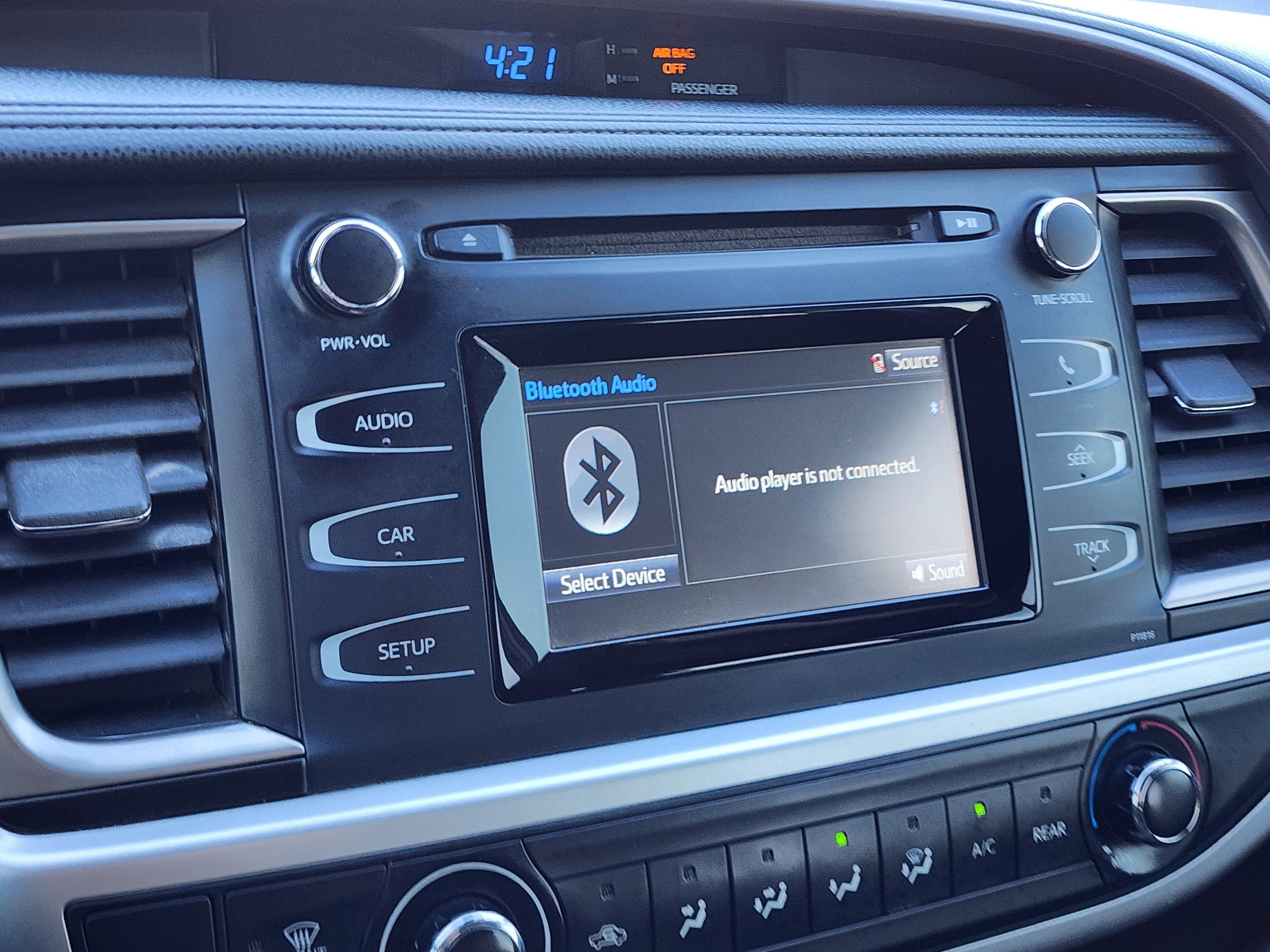 2019 Toyota Highlander LE