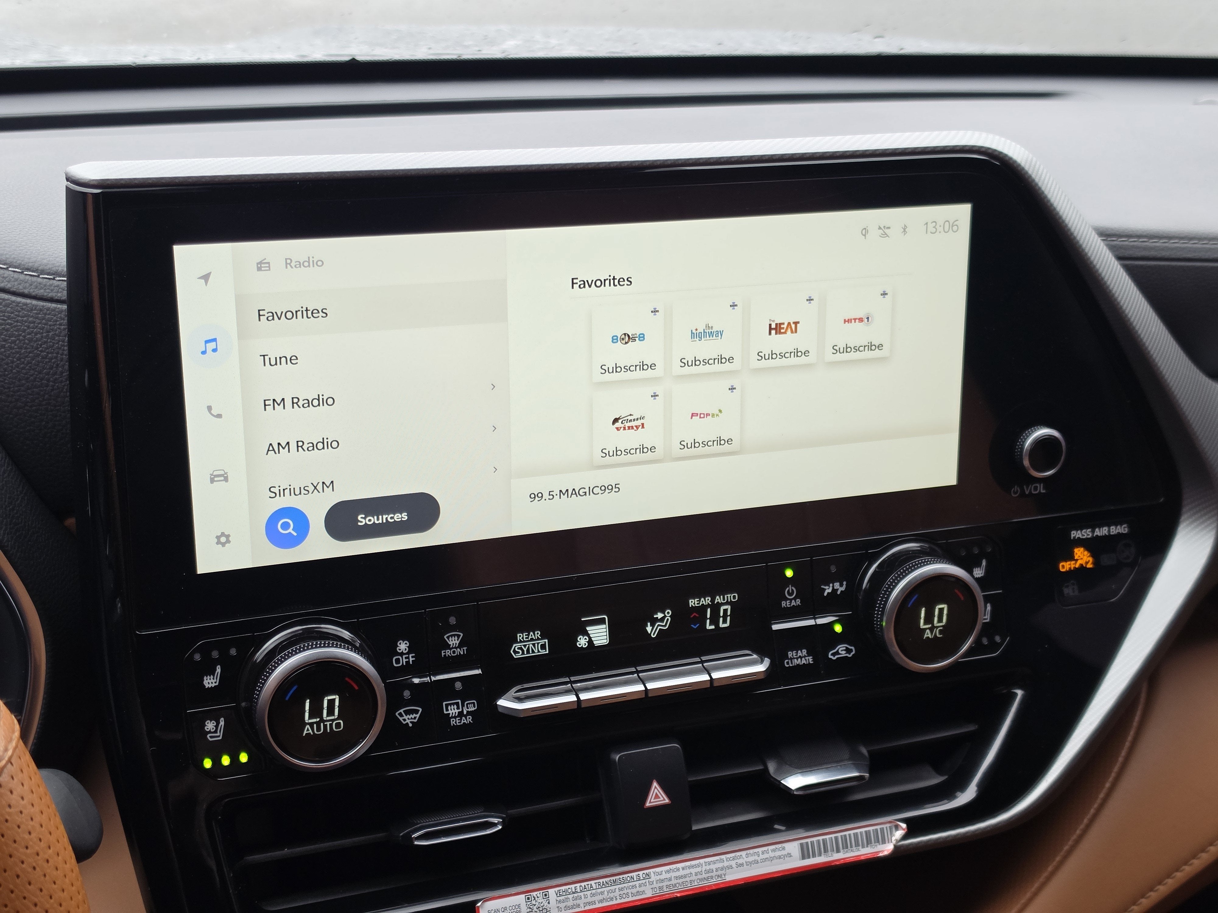 2026 Toyota Highlander Hybrid Platinum