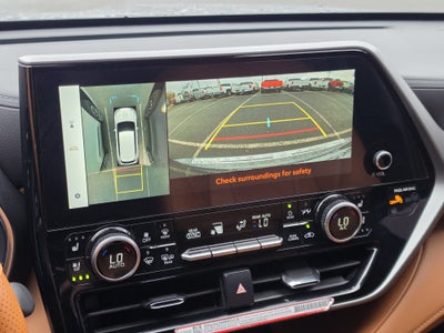 2026 Toyota Highlander Hybrid Platinum