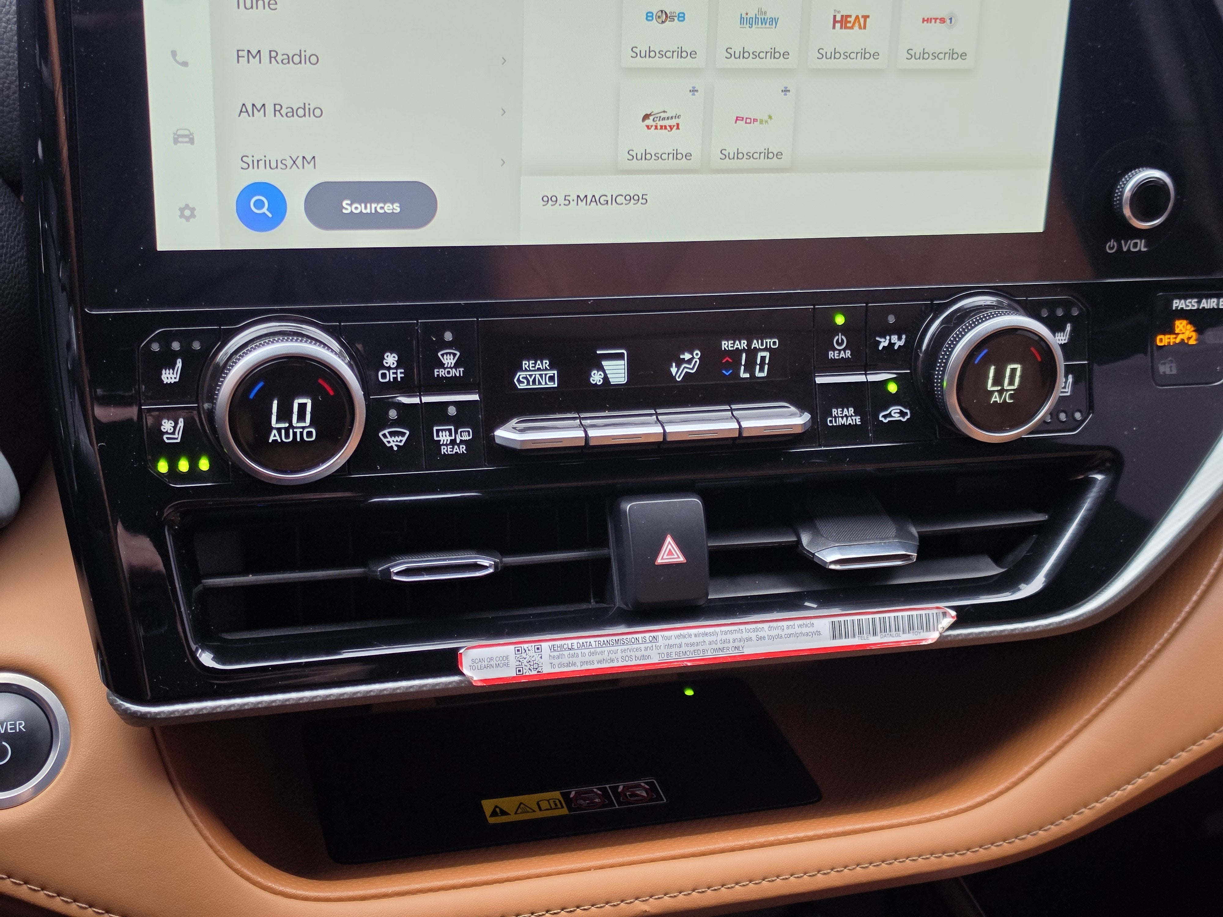 2026 Toyota Highlander Hybrid Platinum