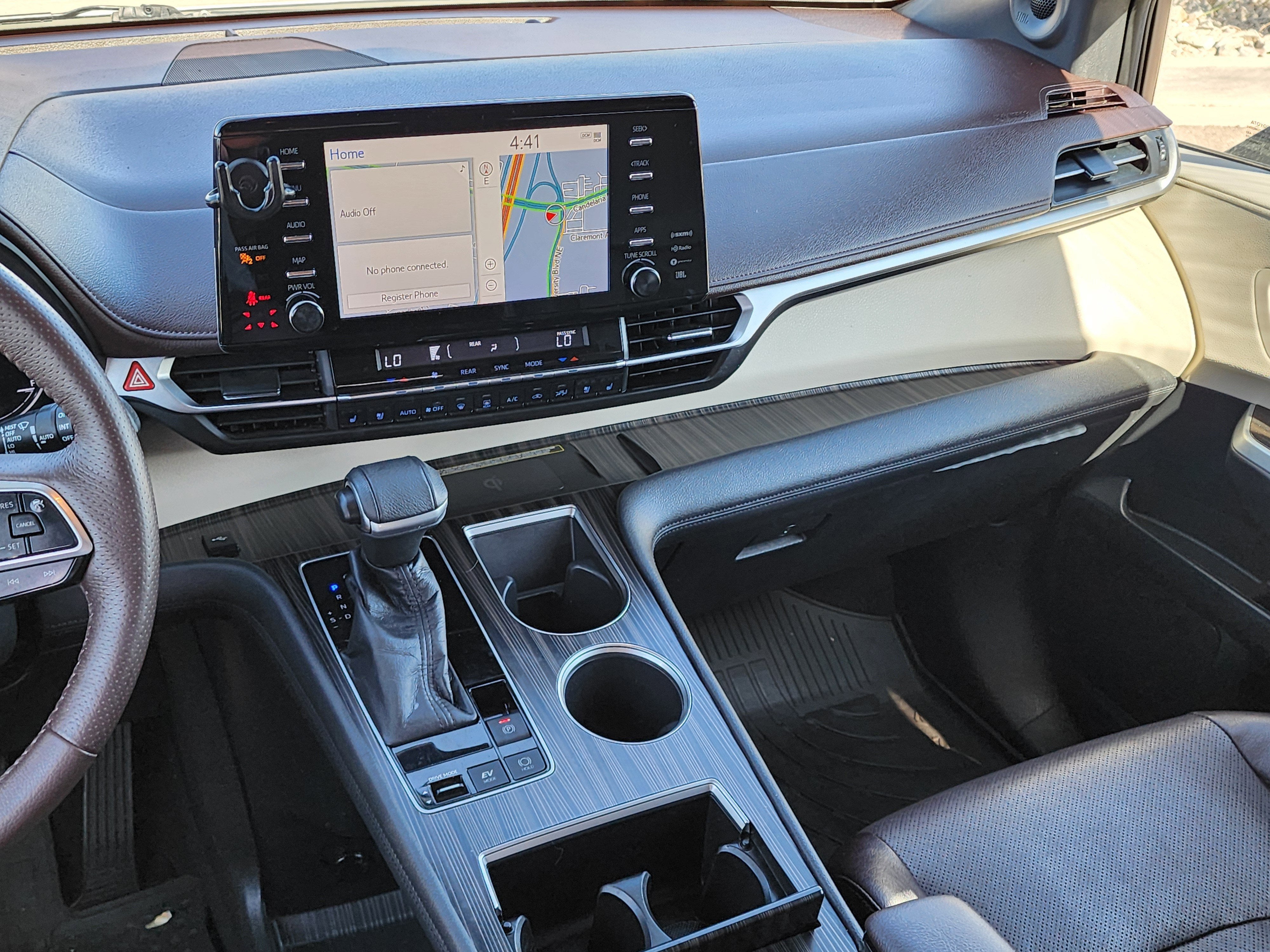 2021 Toyota Sienna Platinum