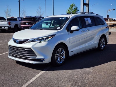2021 Toyota Sienna Platinum