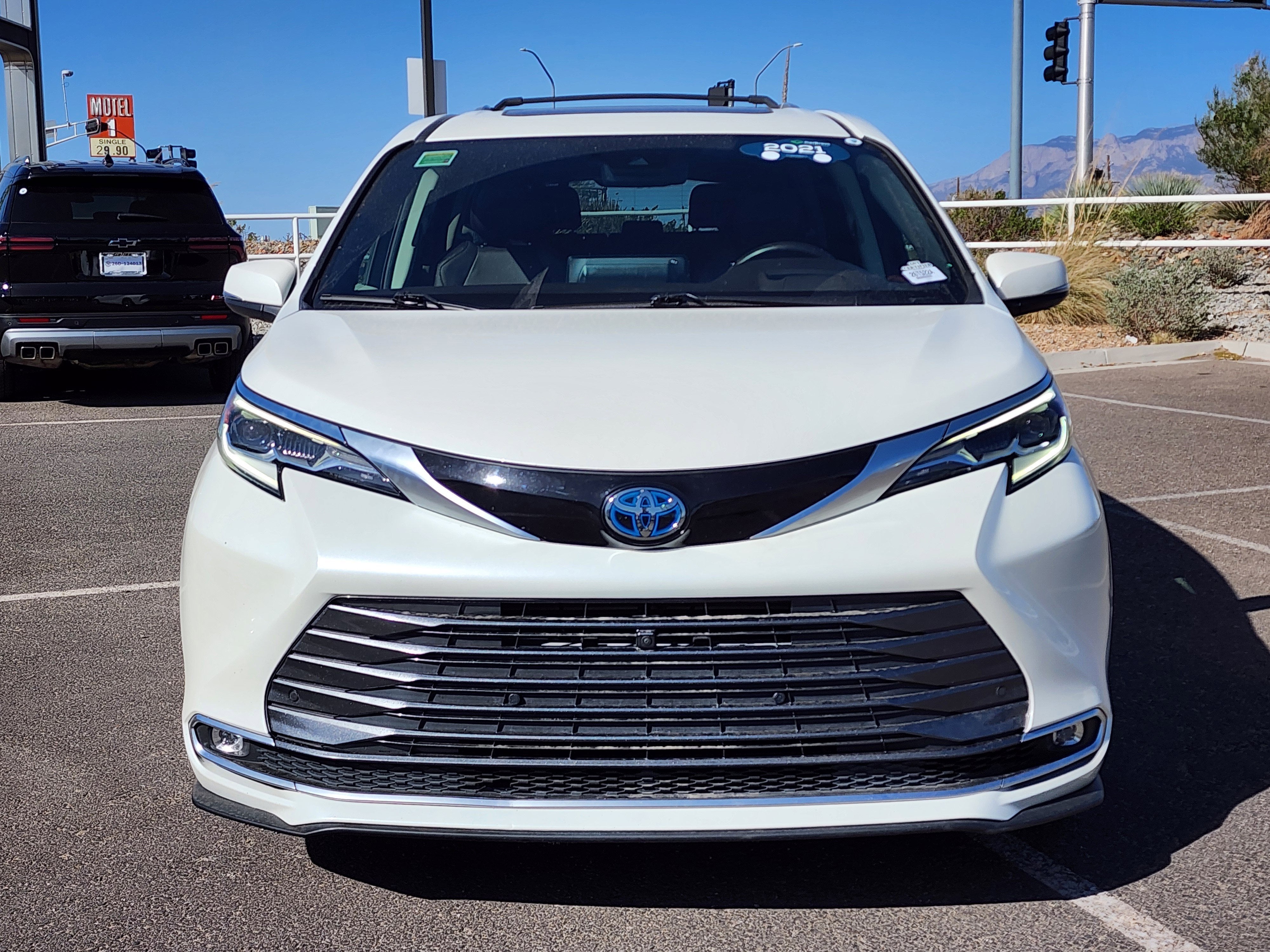2021 Toyota Sienna Platinum