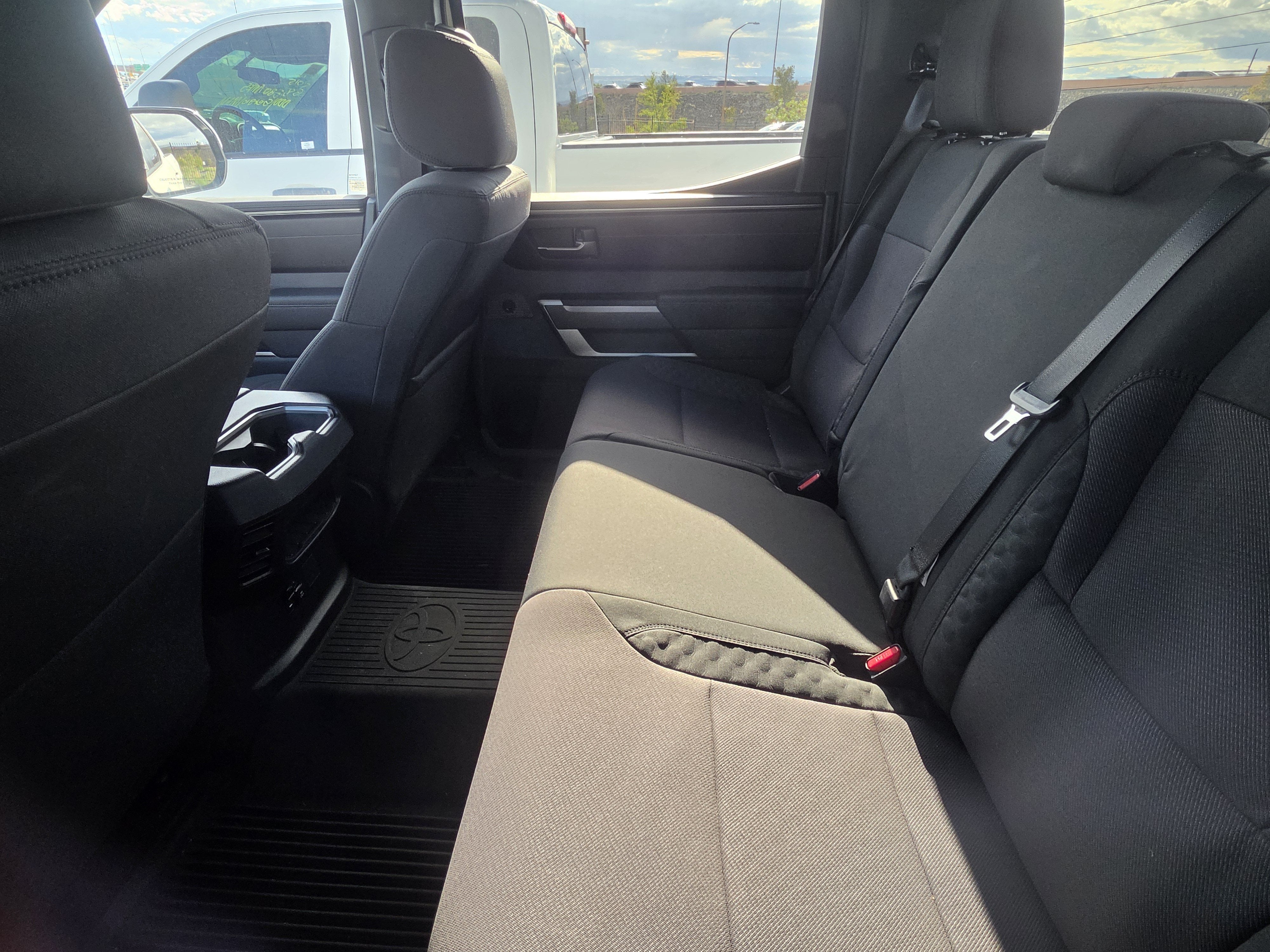 2026 Toyota Tundra SR5 CrewMax 5.5' Bed