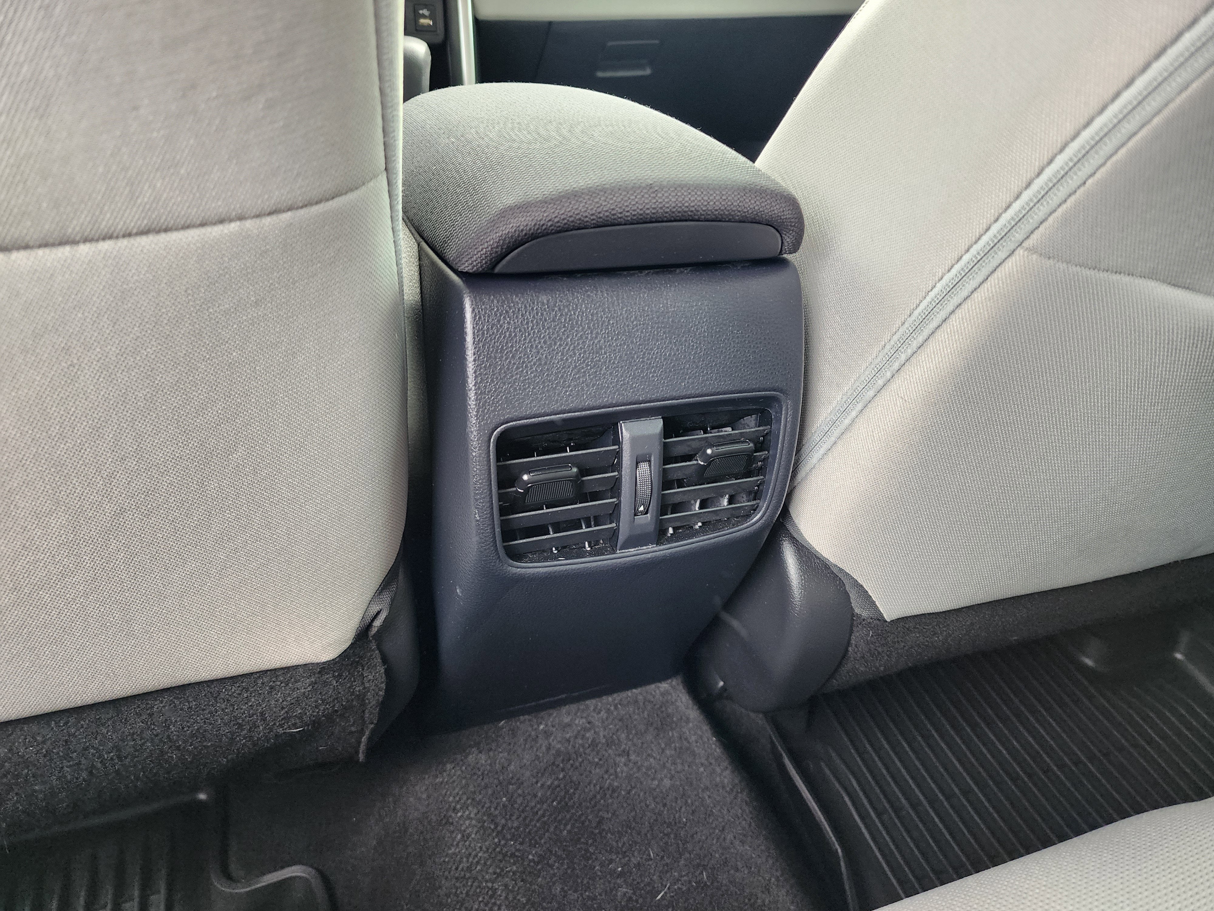 2022 Toyota Corolla Cross L