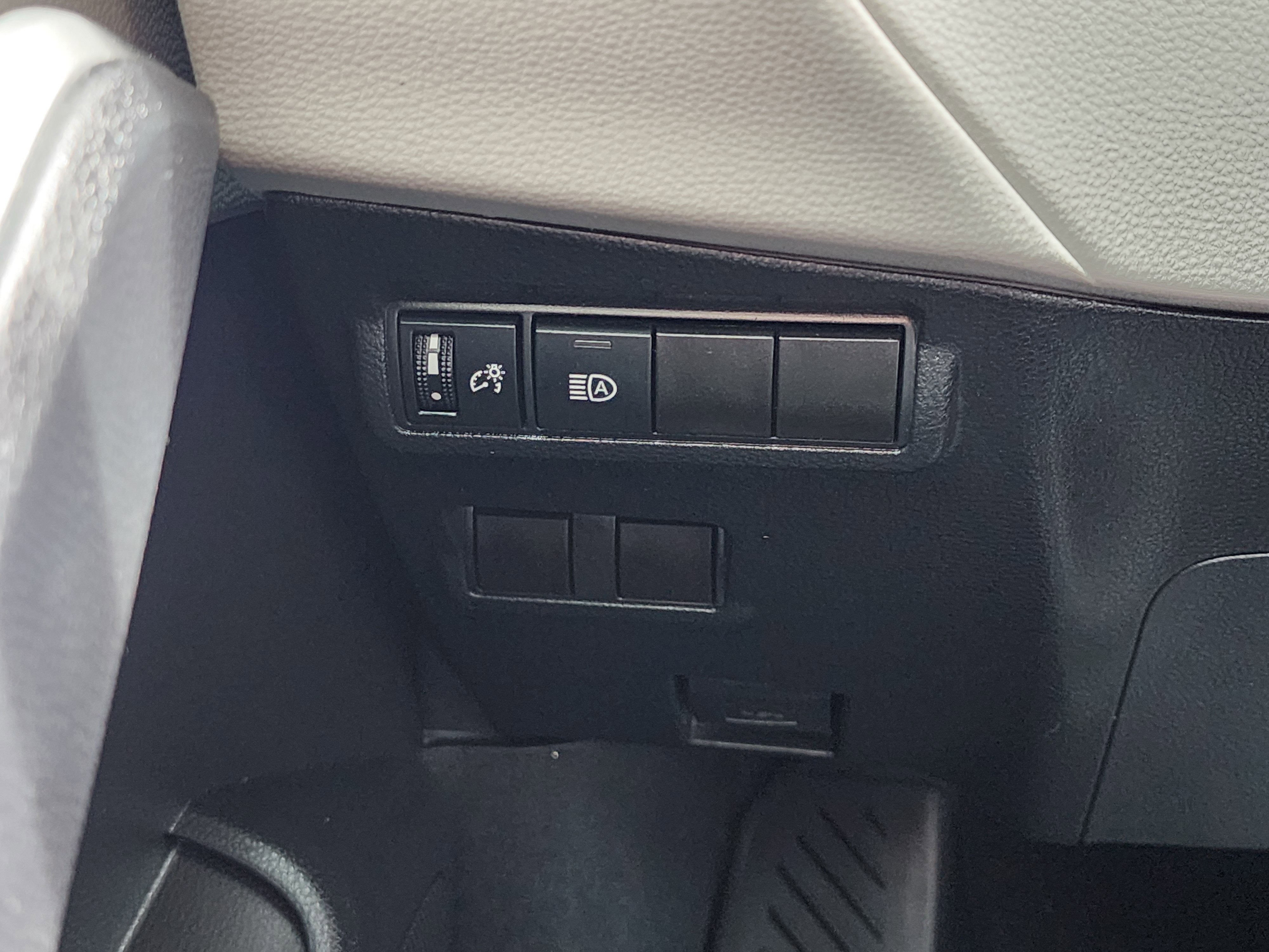 2022 Toyota Corolla Cross L