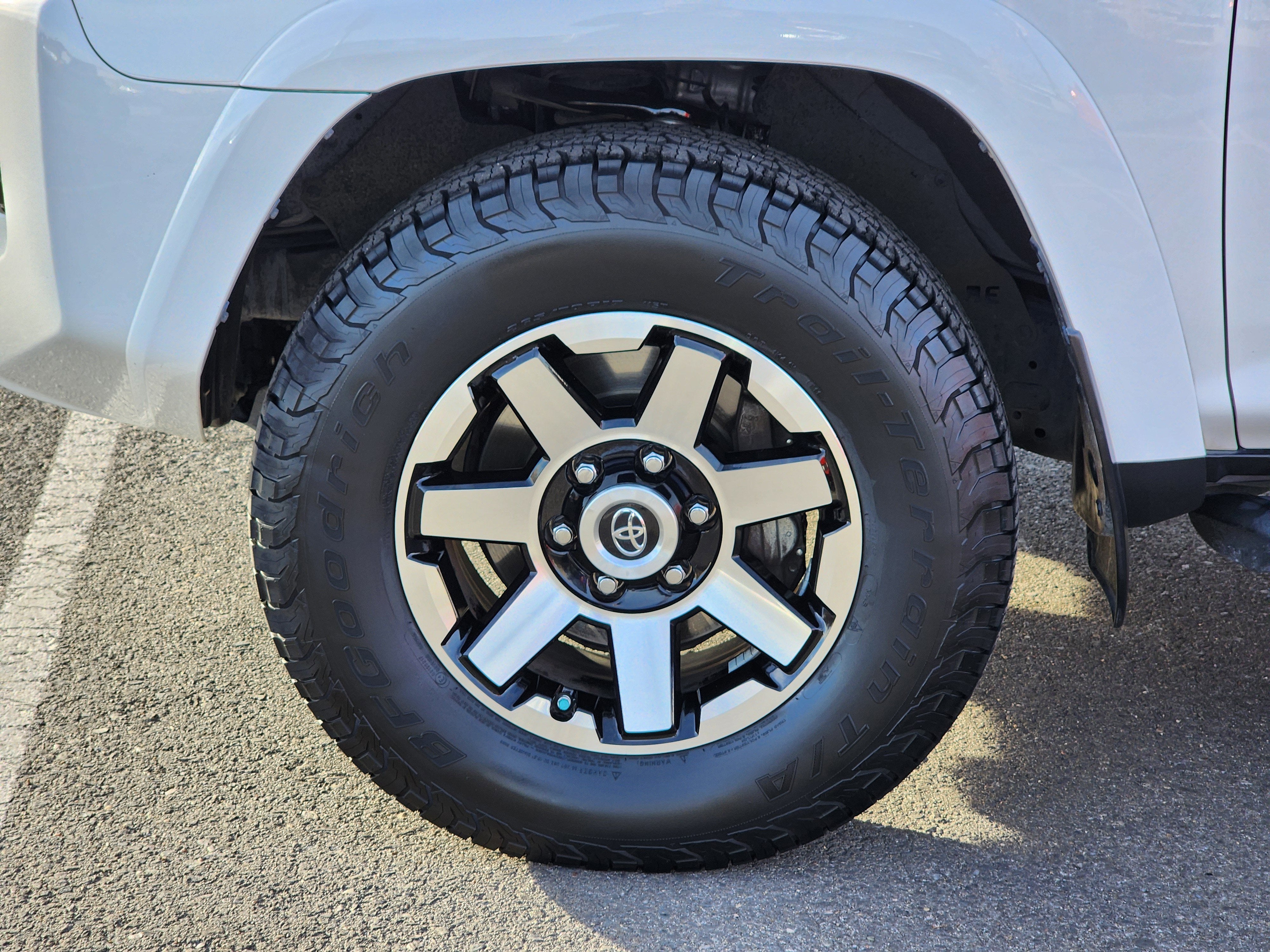 2020 Toyota 4Runner SR5