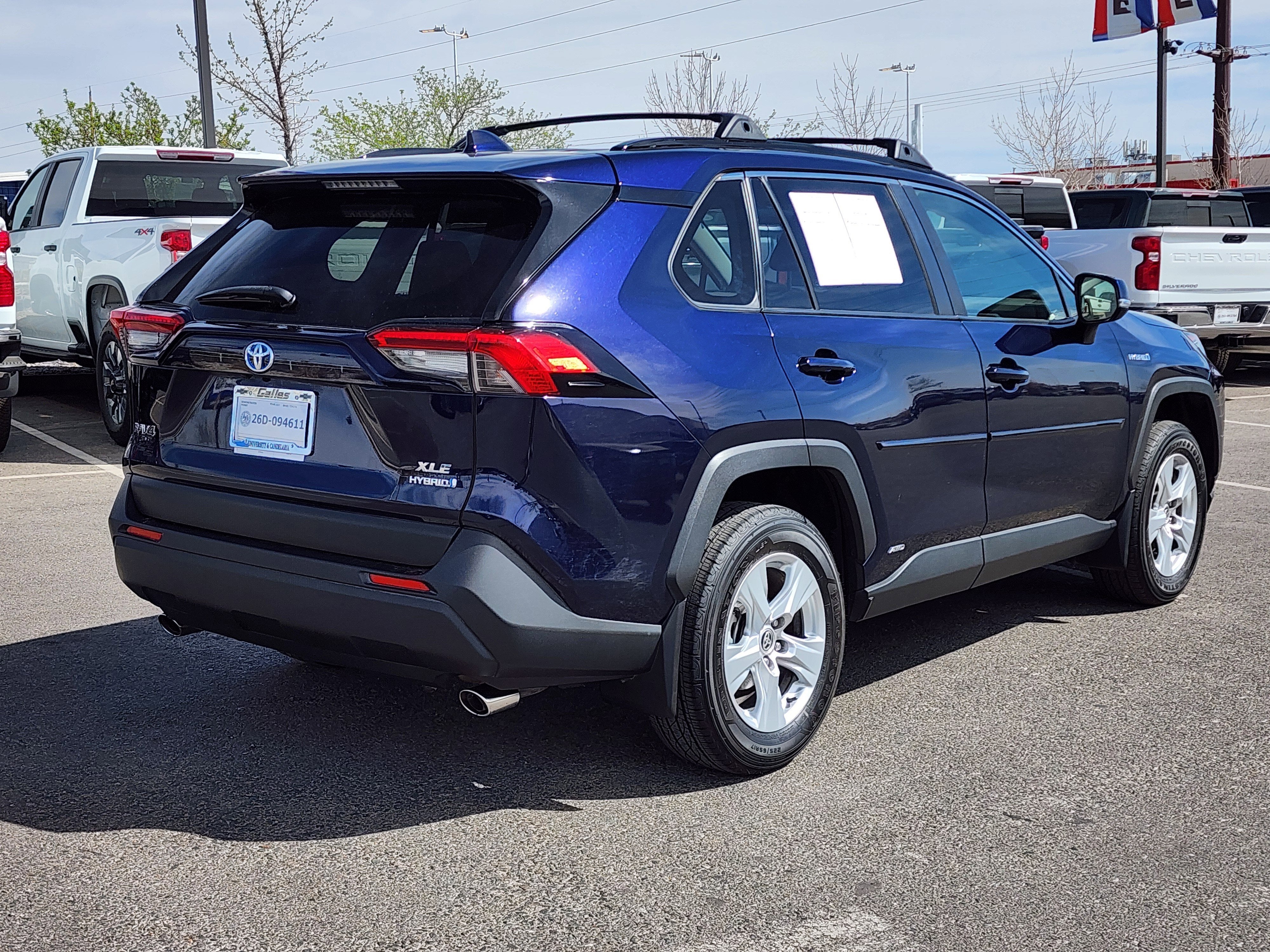2021 Toyota RAV4 Hybrid XLE