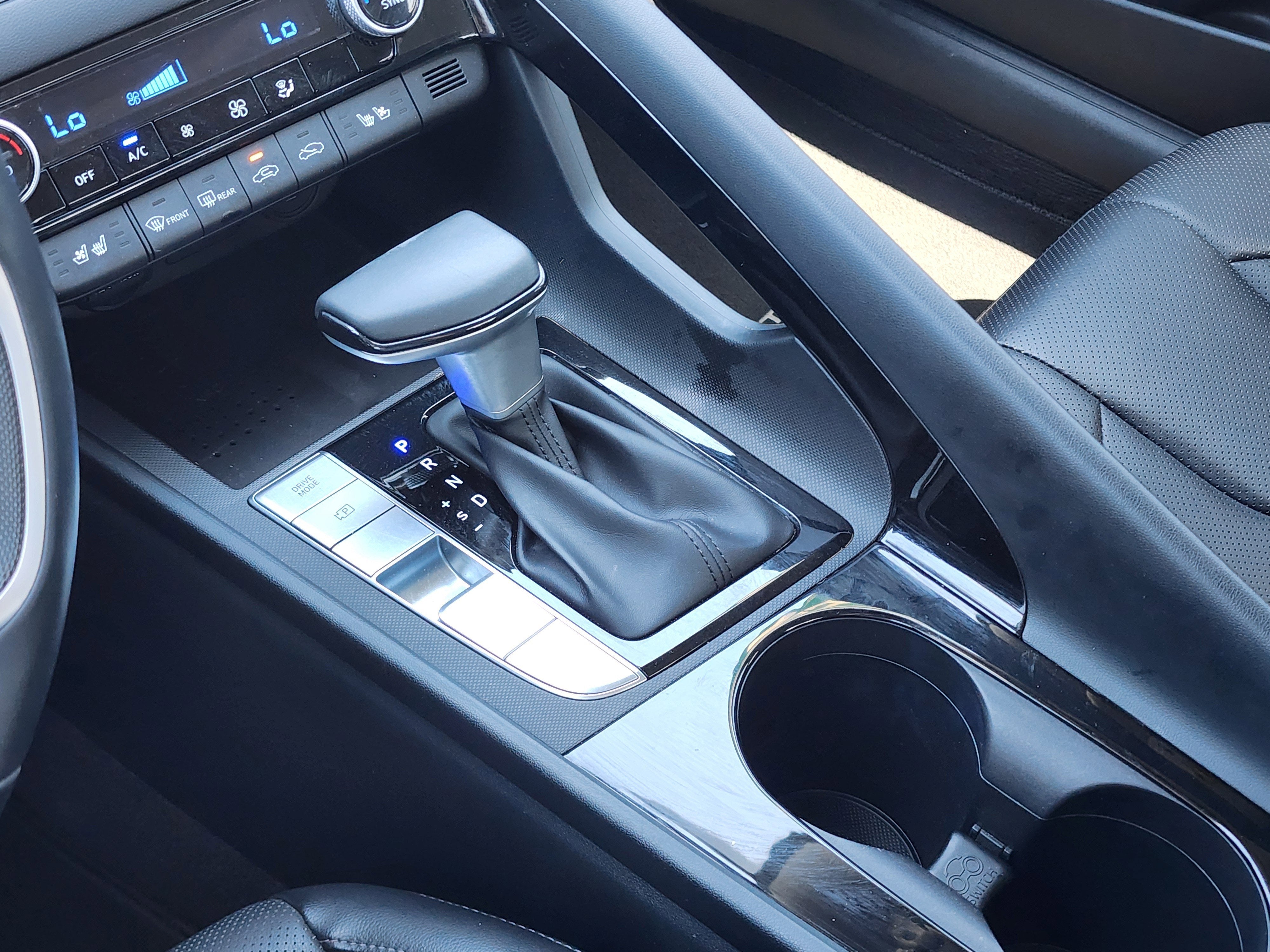 2022 Hyundai Elantra Hybrid Limited