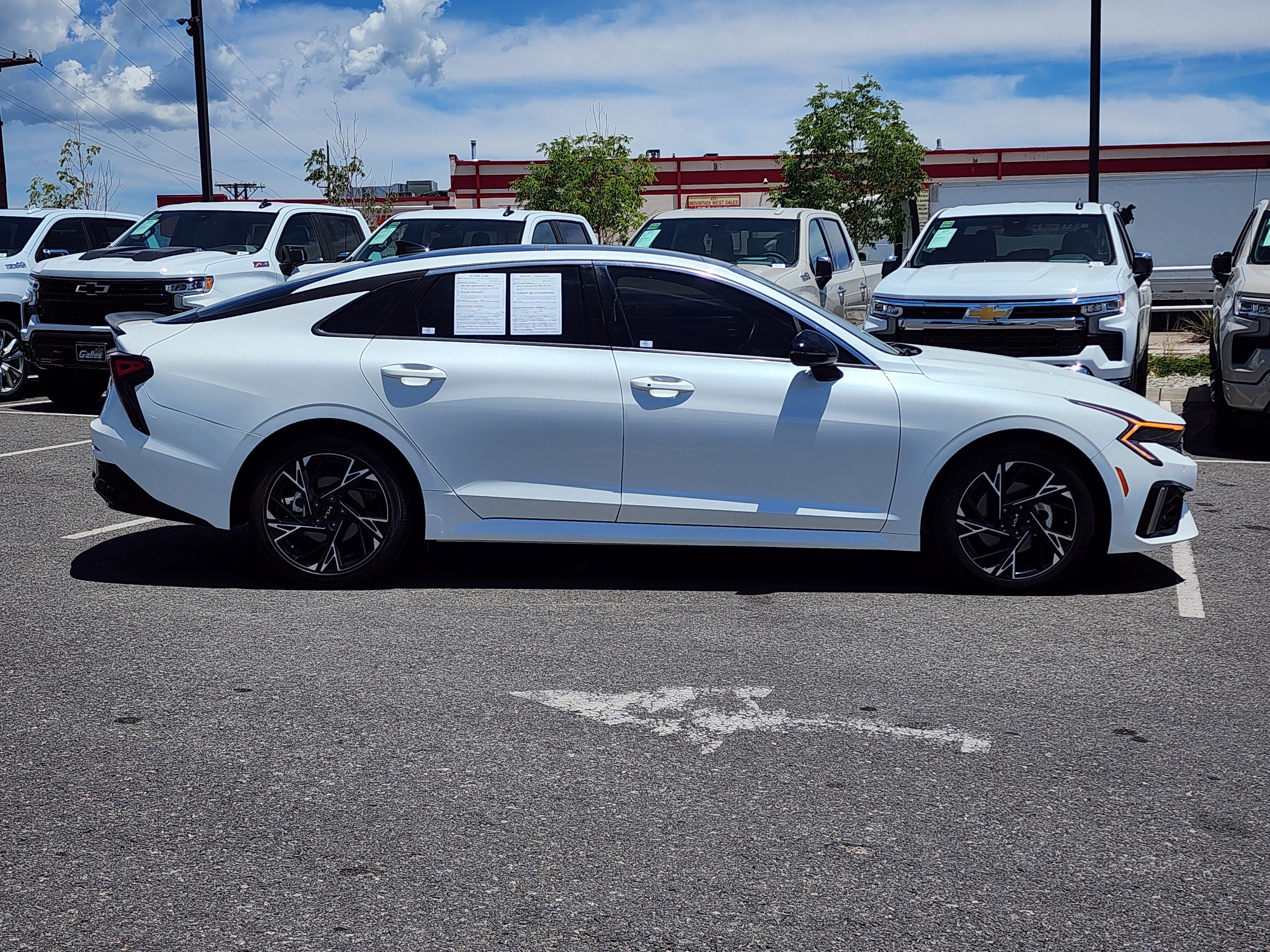 2025 Kia K5 GT-Line