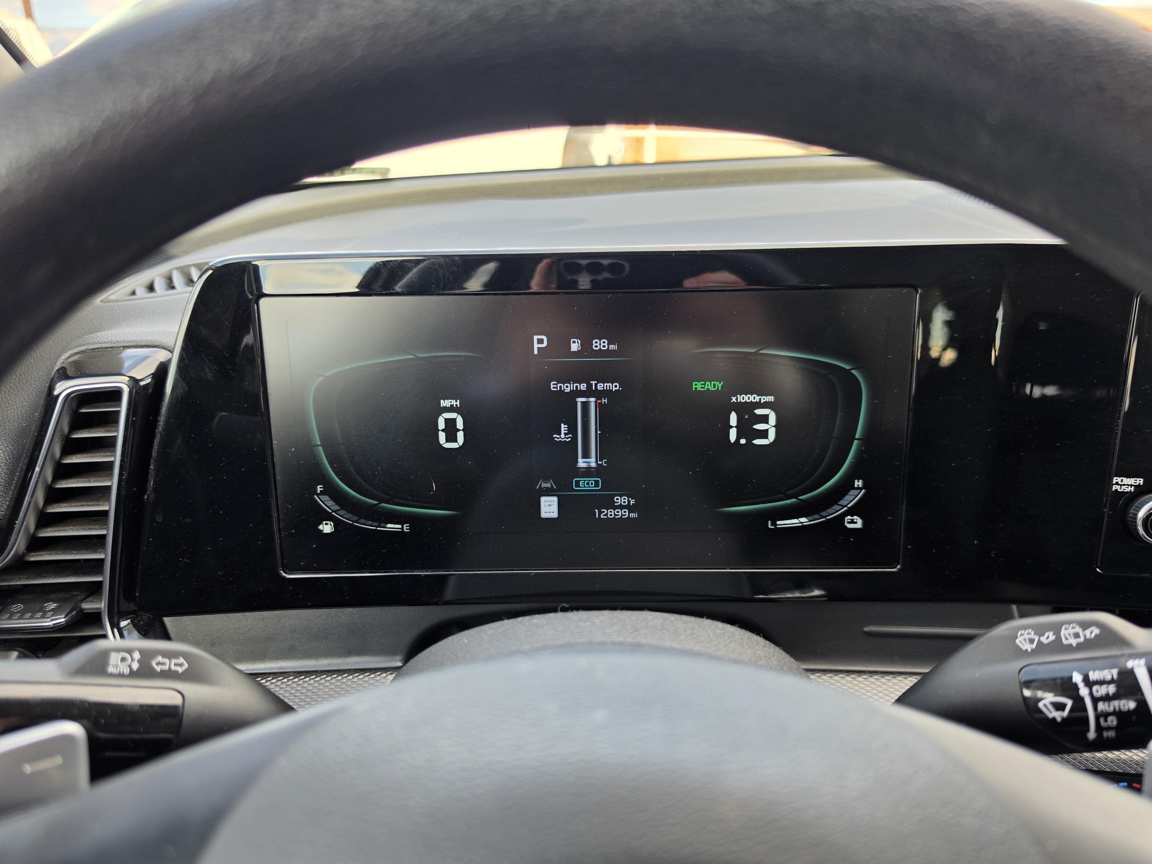 2023 Kia Sportage Hybrid LX