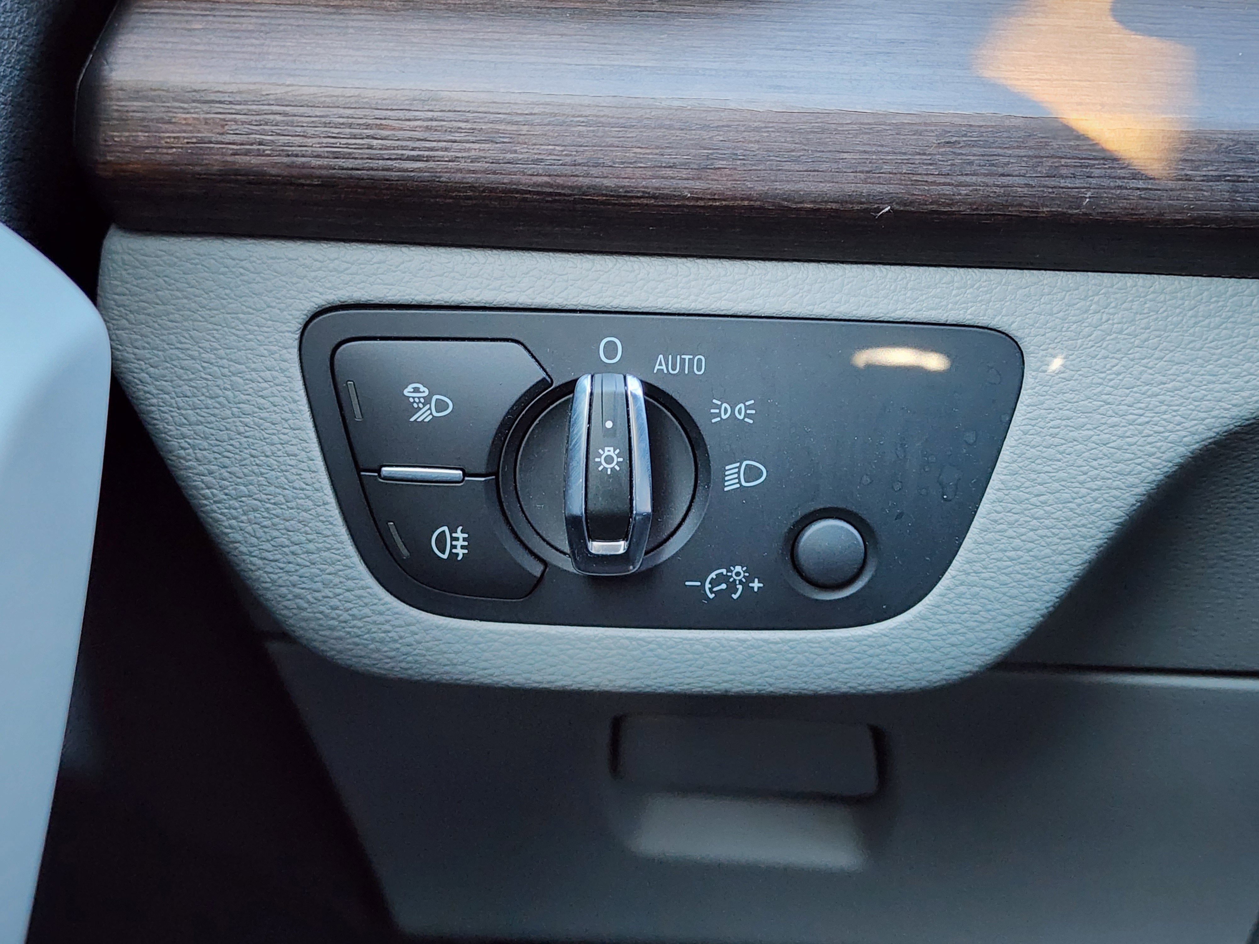 2024 Audi Q5 GRAY LEATHER